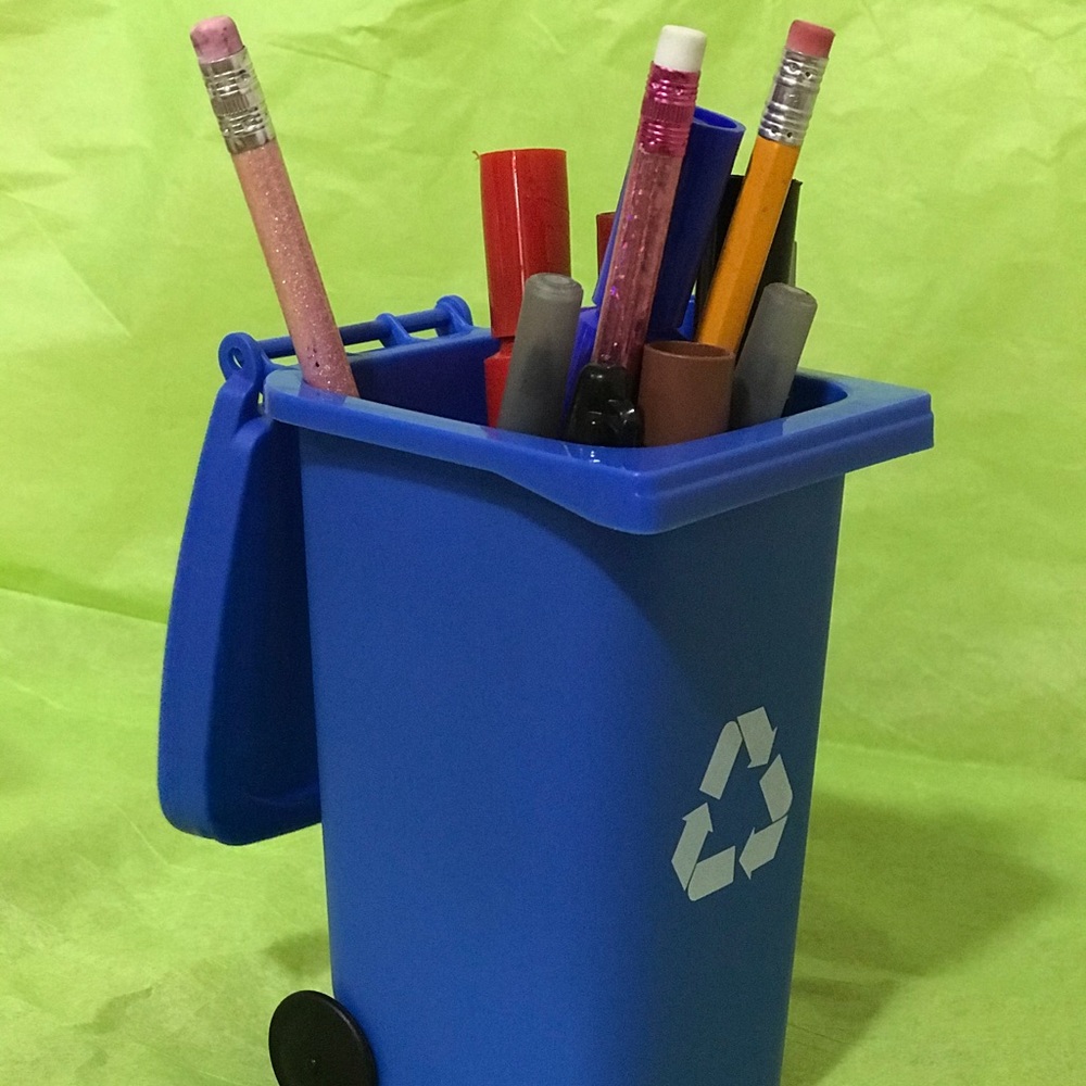 Pencil holder - Picture 3 of 4